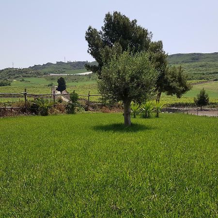 Вилла Contrada Gibbesi Gibbesi Vecchio Экстерьер фото