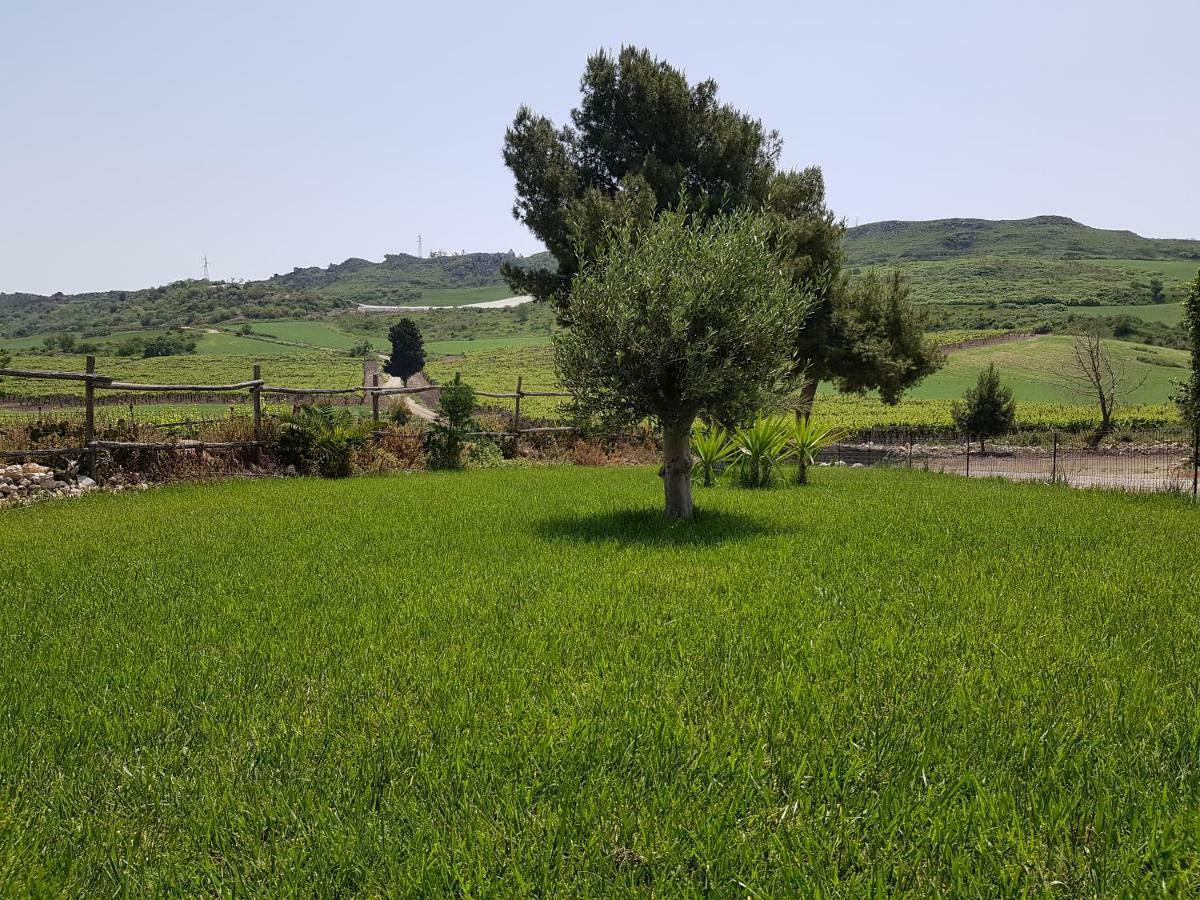 Вилла Contrada Gibbesi Gibbesi Vecchio Экстерьер фото